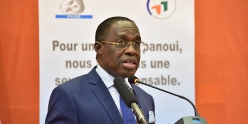 Le ministre ivoirien en charge de la santé, Dr Eugène Aka Aouélé.