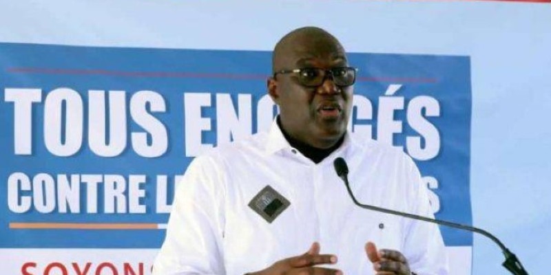 Le professeur Samba Mamadou, directeur général de la santé. (Dr)
