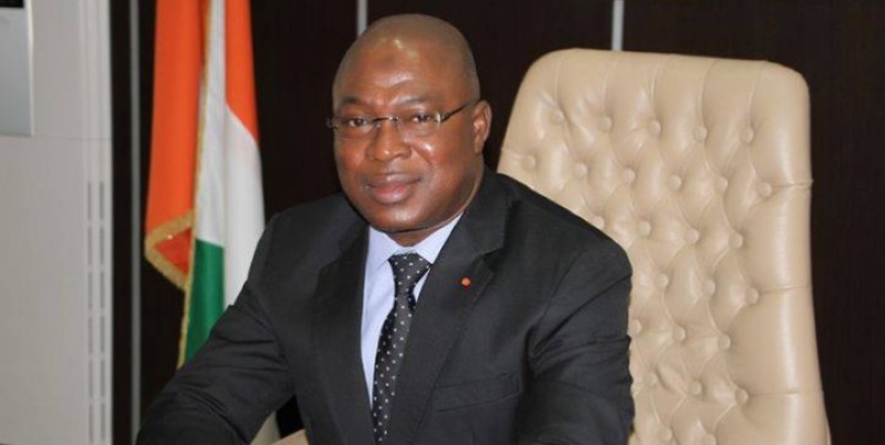 Le général Issa Coulibaly, ministre de la Fonction publique. (DR)