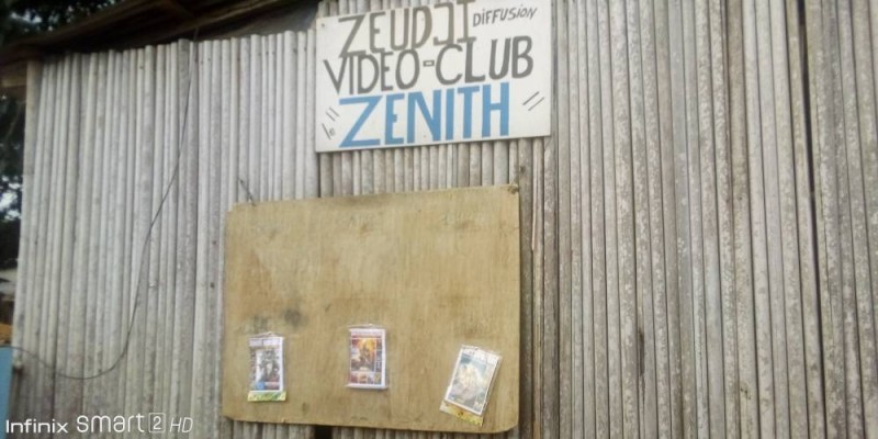 Un vidéo-club ouvert en peline coronavirus (Bavane)