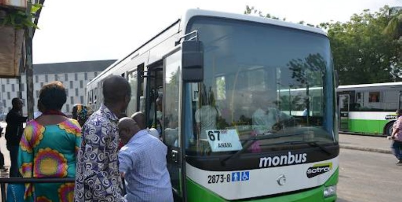 Un bus de la sotra