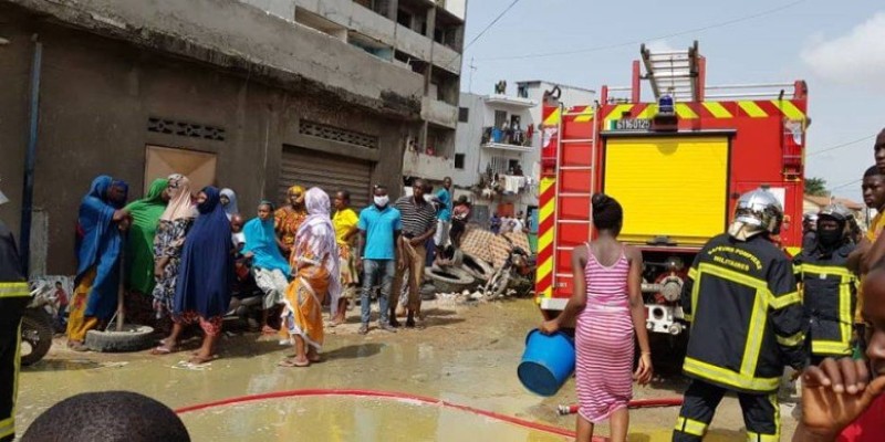 Une vue des pompiers en action. (DR)