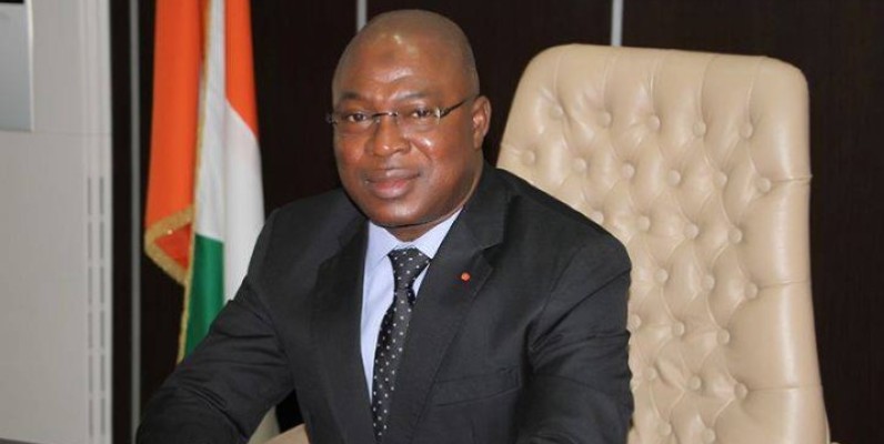 Le général Issa Coulibaly, ministre de la Fonction publique. (DR)