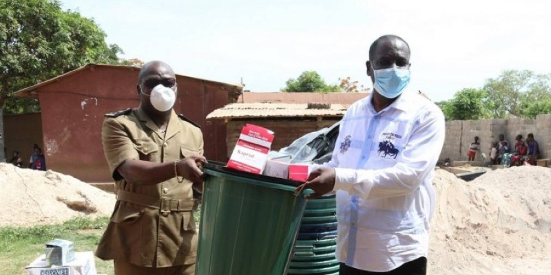 L'inspecteur général d’État a sillonné 12 localités pour inviter les populations au respect des gestes barrières contre le Coronavirus. (Dr)