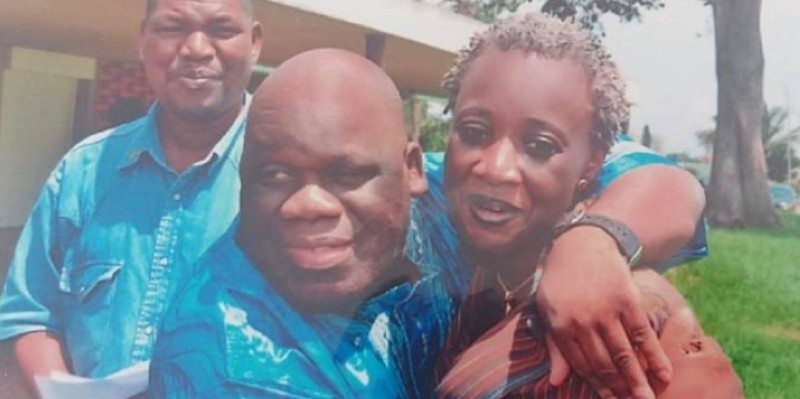 Dr Oumou Dosso et J-B Béhi, juste après la mention très honorable obtenue par cette dernière suite à la thèse unique de doctorat. (Dr)