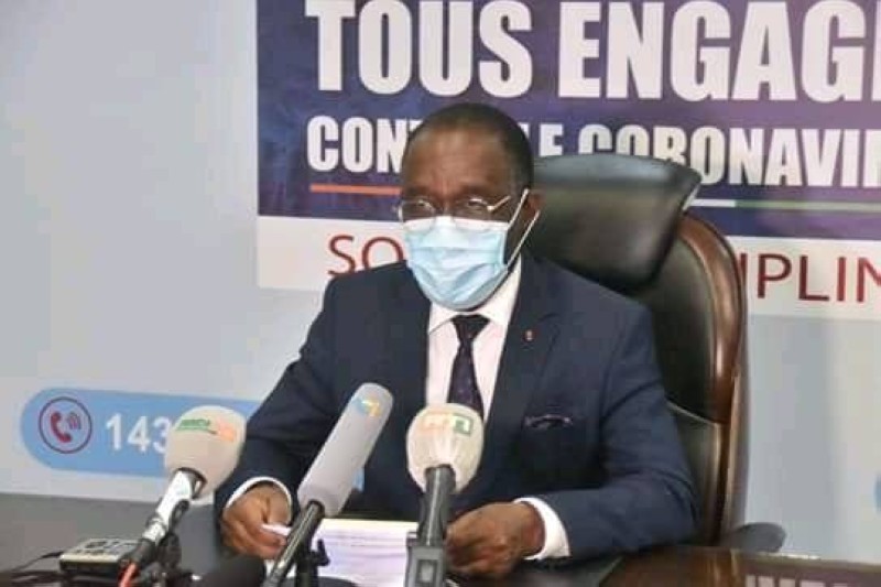 Dr Eugène AKA AOUELE, Ministre de la Santé et de l’Hygiène Publique