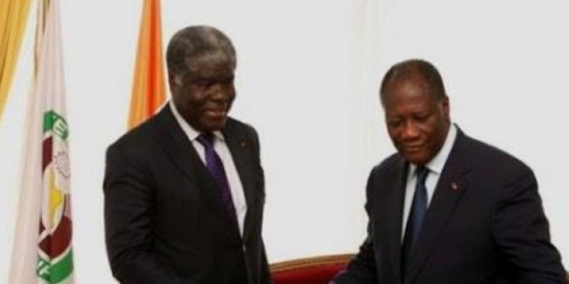 Robert Beugré Mambé à gauche après un entretien avec le Chef de l'Etat, Alassane Ouattara. (Dr)