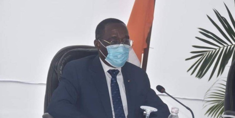 Dr Eugène Aka Aouélé, ministre de la Santé et de l’Hygiène publique. (DR)