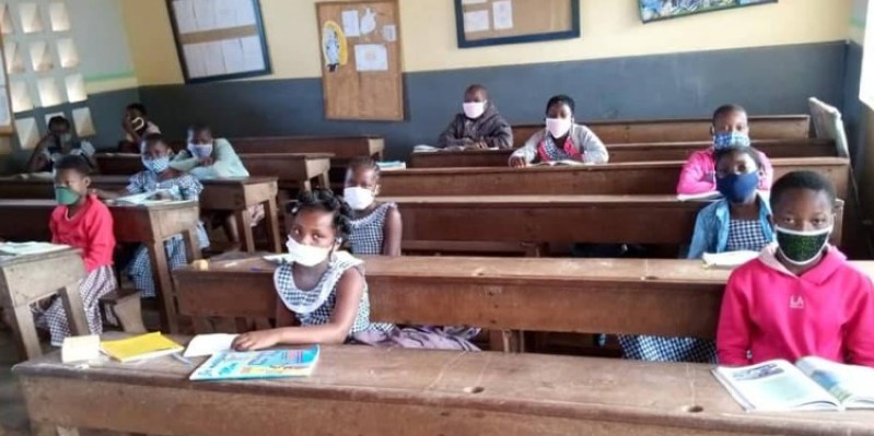 Des élèves ont repris les cours ce lundi à l'intérieur du pays. (DR)