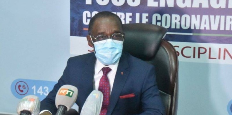 Eugène Aka Aouélé, ministre de la Santé et de l'Hygiène publique. (Dr)