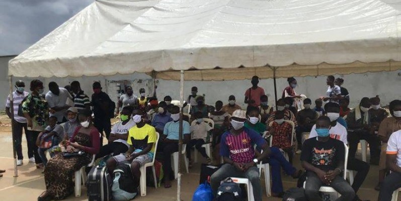 Des enseignants et élèves prêts à retourner dans leurs zones. (DR)