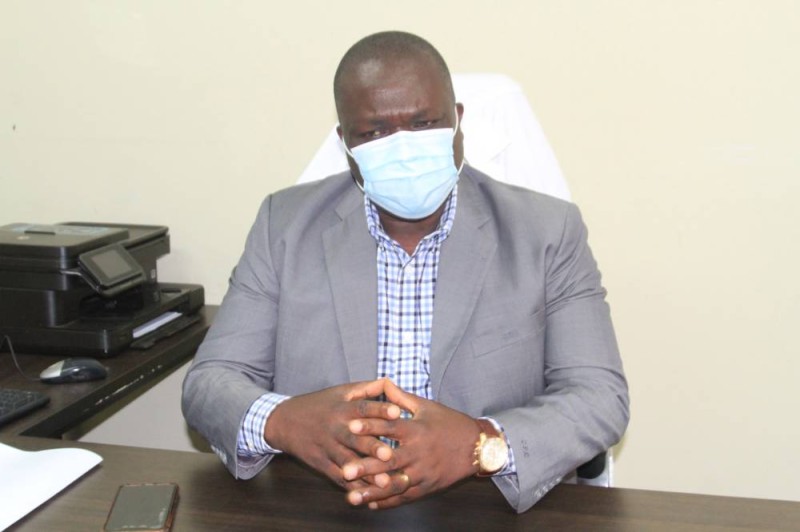 Dr Deka Paulin Christian, directeur général du Chu de Yopougon. (Sébastien Kouassi)