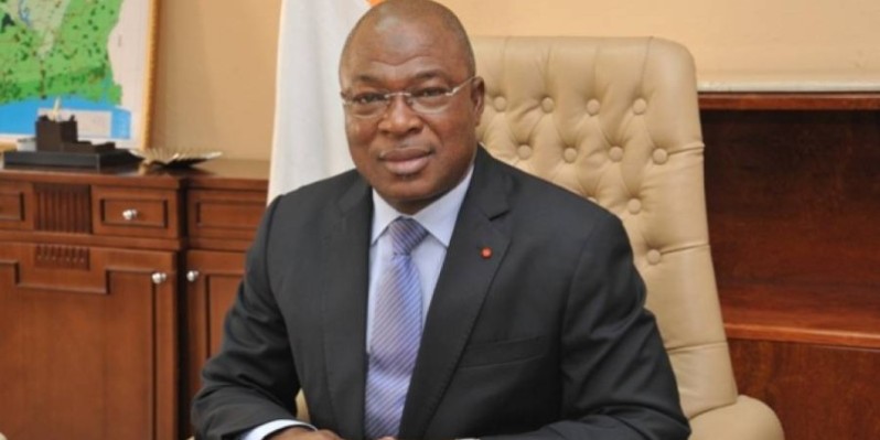 Le général Issa Coulibaly, ministre de la fonction publique. (DR)
