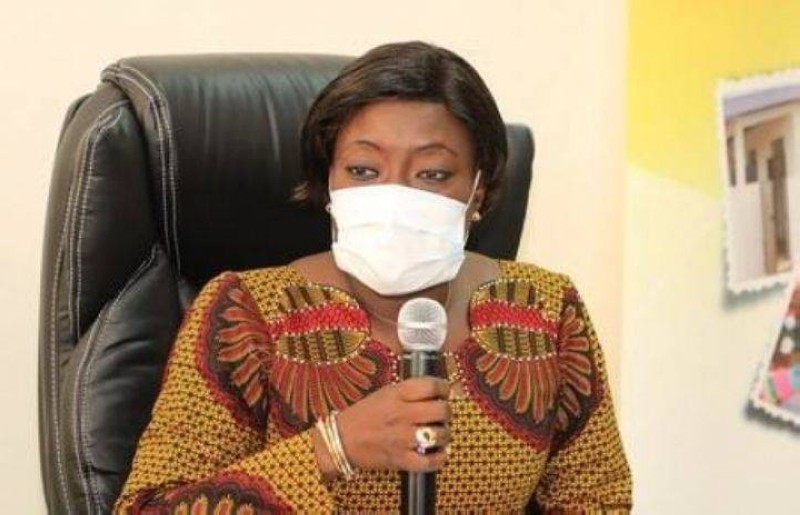 La ministre en charge de la Solidarité, le Pr Maraitou Koné