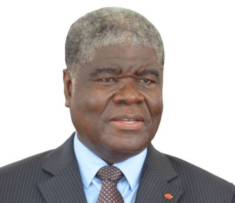 Le ministre-gouverneur et les enseignants de Songon se sont engagés pour la victoire du Rhdp. (Dr)