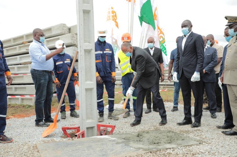 Les travaux d'extension du réseau électrique d'Adzopé lancés. (DR)