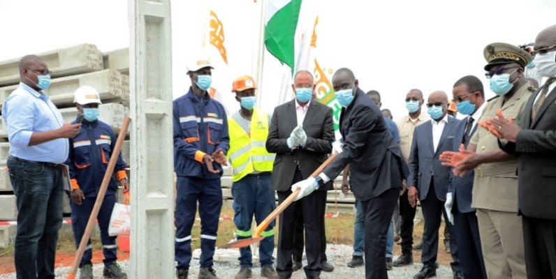 Le lancement des travaux d'extension du réseau électrique d'Adzopé. (DR)