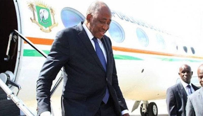 Amadou Gon Coulibaly, Premier ministre, de retour de France. (DR)