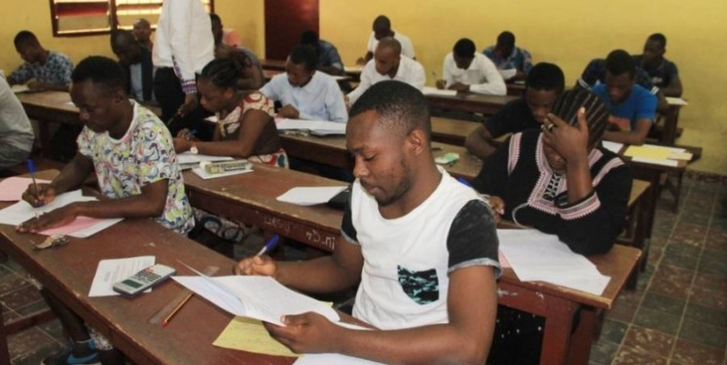Des étudiants en composition. (DR)
