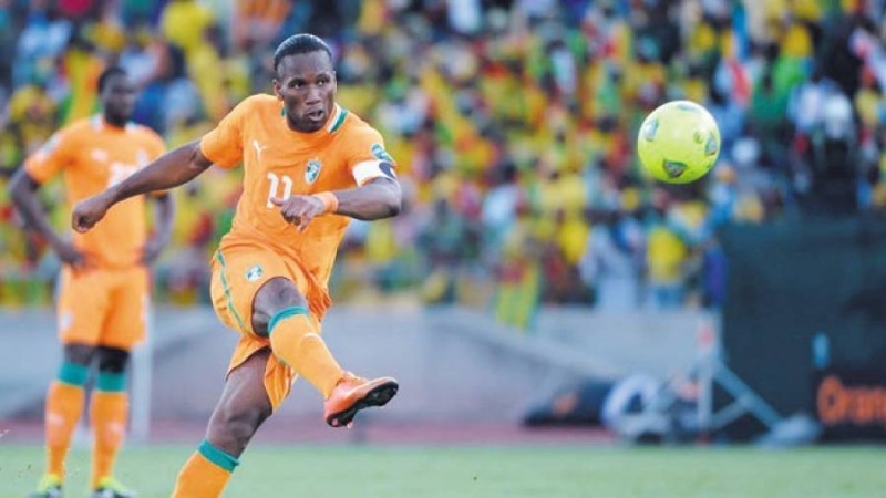 Didier Drogba a dû s'armer de courage pour pouvoir s'imposer en sélection nationale (DR)