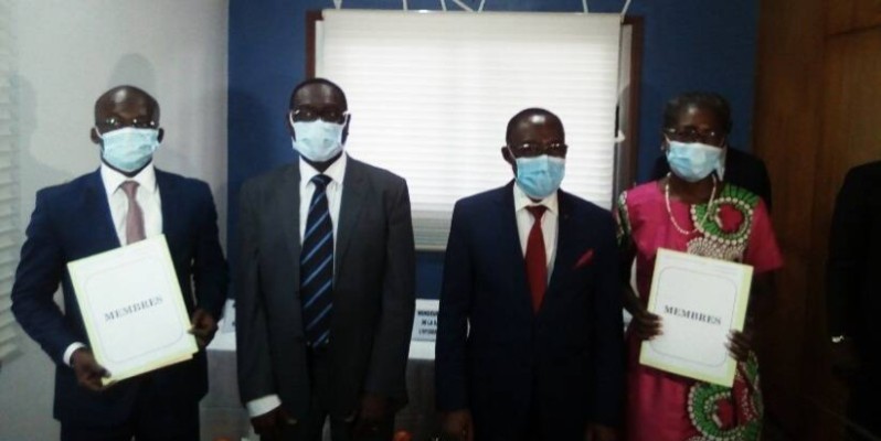 Une photo de famille avec des membres de l'AIPR. (DR)