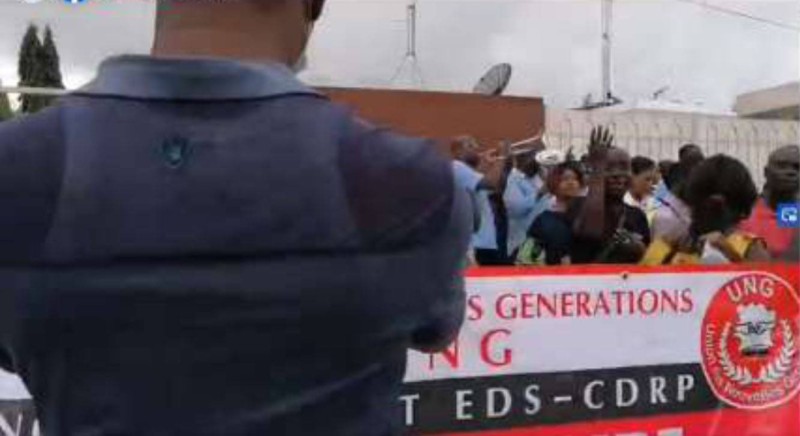 Des manifestants dans les environs de la Commission électorale indépendante (Cei), ce lundi 31 août 2020