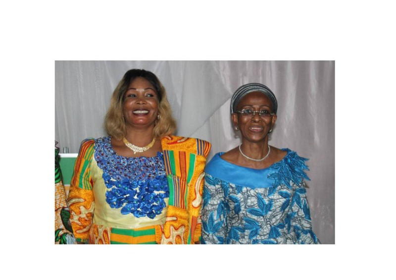 Mme Guéi Cathérine, Présidente de la Fédération des femmes du Front populaire ivoirien (Fpi). en compagnie de la ministre Ramata Ly-Bakayoko