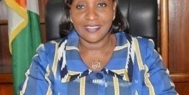 La ministre Raymonde Goudou Coffie était à Grand-Bassam où elle a donné une bonne nouvelle aux populations.(DR)
