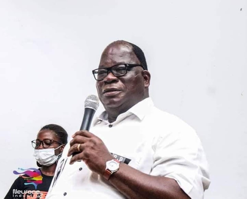 Le ministre de l'Hydraulique, Laurent Bogui Tchagba