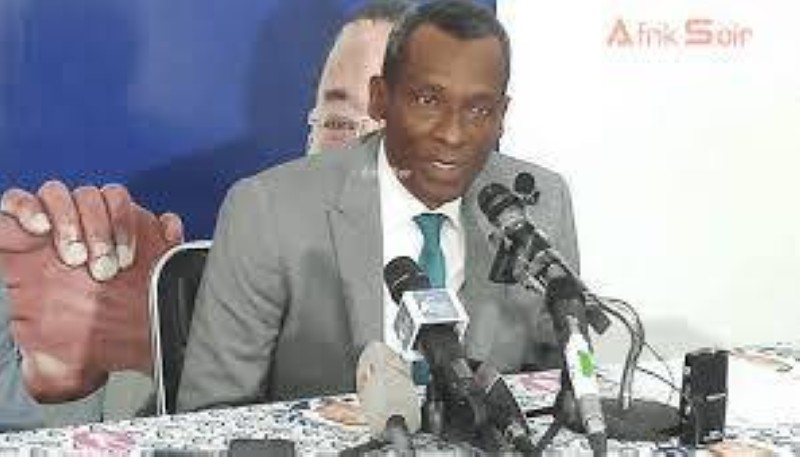 Issiaka Sangaré, Sg du Fpi, a lu la déclaration au nom de l'Afd et de la Lmp. (DR)