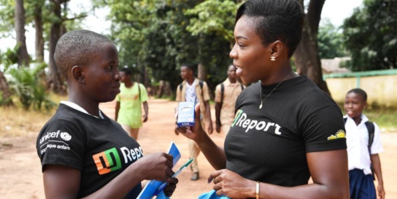 La sprinteuse ivoirienne Murielle Ahouré (à droite) fait ambassadrice de l'Unicef. (DR)