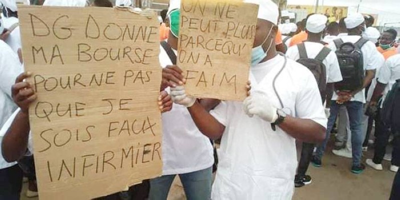 Les étudiants de l'Infas de Bouaké ont manifesté pour réclamer leurs bourses. (DR)