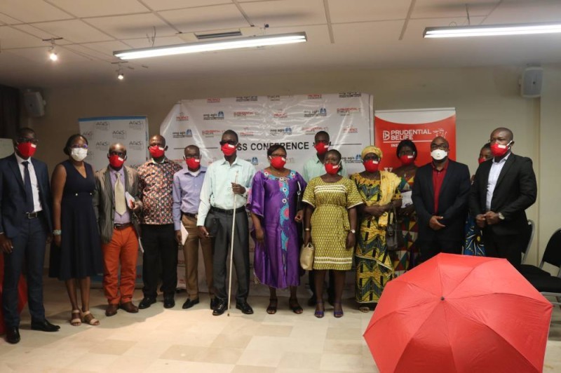 Les membres de l'Ong Agis (DR)
