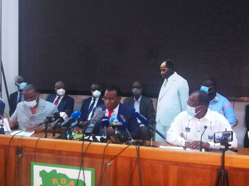 Conférence de presse de Pascal Affi N'Guessan