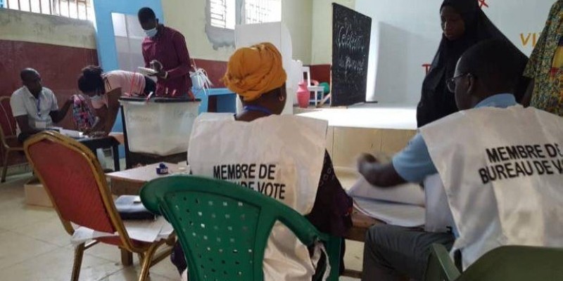 À peine le premier tour de la présidentielle passé, le camp de Cellou Dalein Diallo, le candidat de l'opposition annonce ses résultats.(DR)