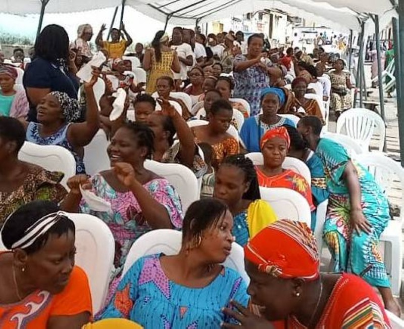 Forte mobilisation des femmes atchans à Agban-village