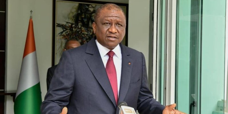 Hamed Bakayoko, Premier ministre, ministre de la Défense. (Dr)