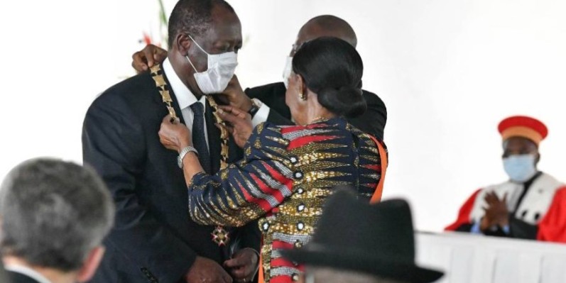 Alassane Ouattara, à gauche. -DR)