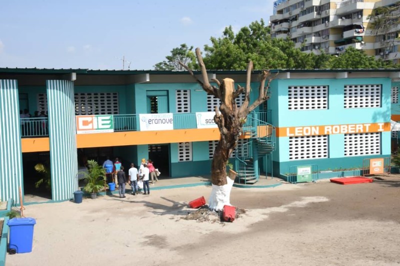 Vue d'un des bâtiments deu groupe scolaire Front lagunaire entièrement rénové (DR)