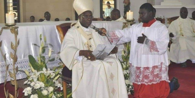 Dans son homélie, le cardinal Kutwa a exhorté les fidèles catholiques à l'unité. (Dr)