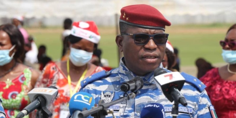 Le commandant supérieur de la gendarmerie appelle les gendarmes à l’union et à solidarité. (DR)