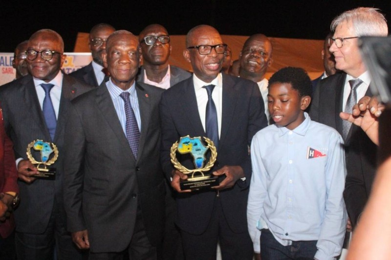 Le PCA de AERIA, le général Coulibaly et le Dg du Fer et bien d'autres personnalités ont apporté leur caution à cet événement
