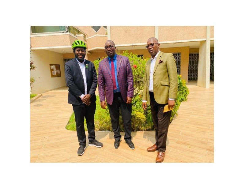 A l’extrême gauche, Andy Costa, président de l’Ong, My Dream for Africa (DR)