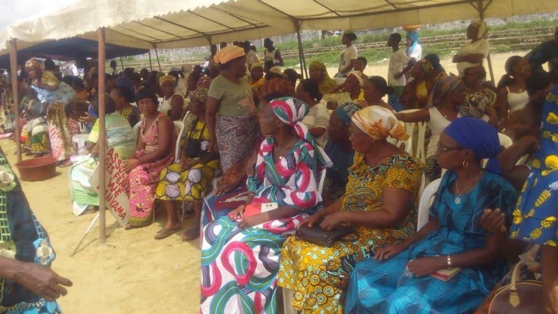 Les femmes d'Anyama sont sorties massivement pour saluer les actions de développement du Président Ouattara (DR)