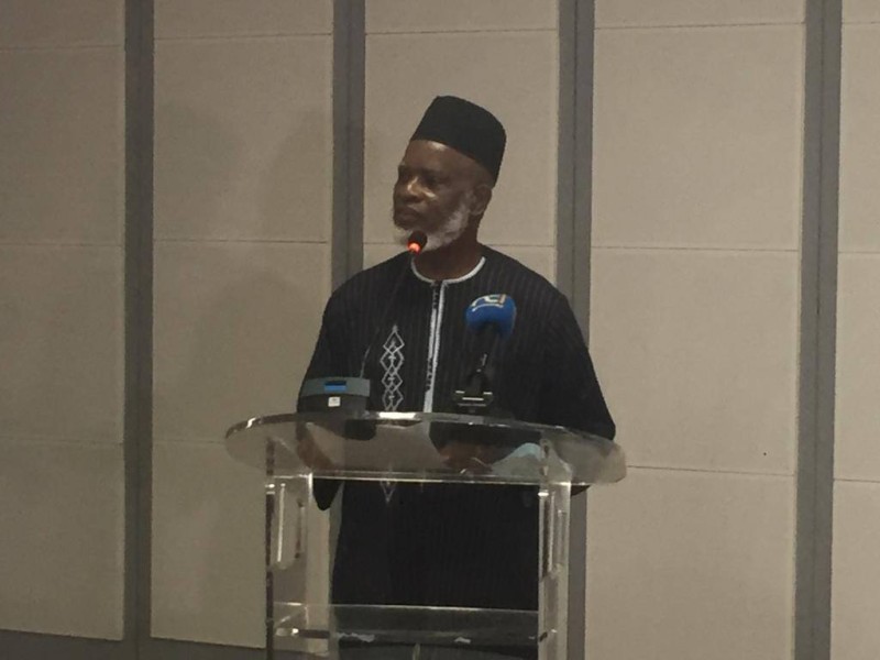 Le conférencier, l'imam Mamadou Dosso, directeur de cabinet du président du Cni
