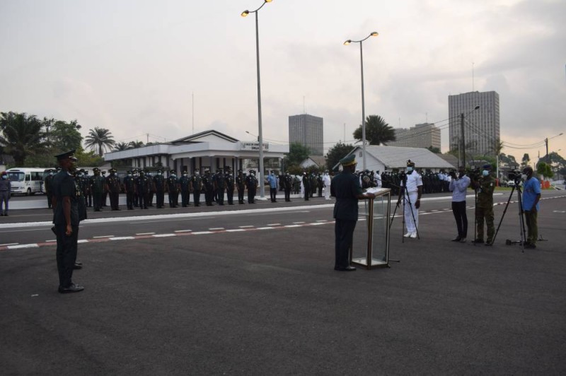 Le chef d’état-major général de l’armée a galvanisé ses troupes au cours de la cérémonie de présentation de vœux organisée en son honneur au camp Galliéni. (PHOTO:DR)