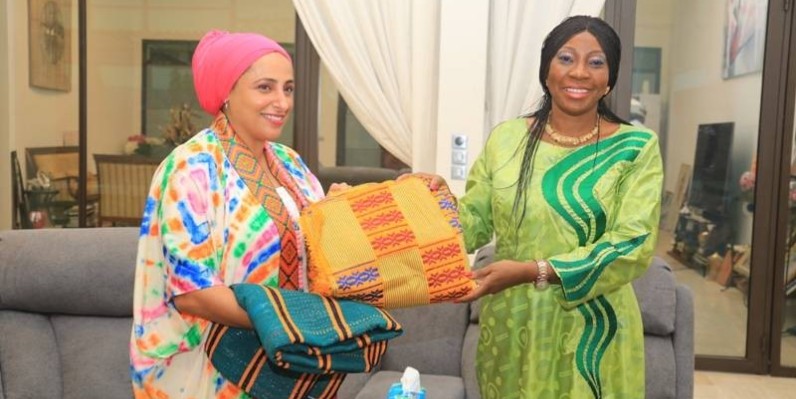 Kandia Camara a apprécié à juste titre les félicitations de la Princesse Qasimi.(DR)