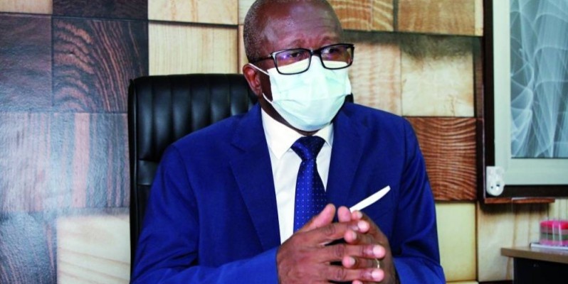 Dr Assane Coulibaly, directeur général de l’Autorité ivoirienne de régulation pharmaceutique. (Photo : Joséphine Kouadio)