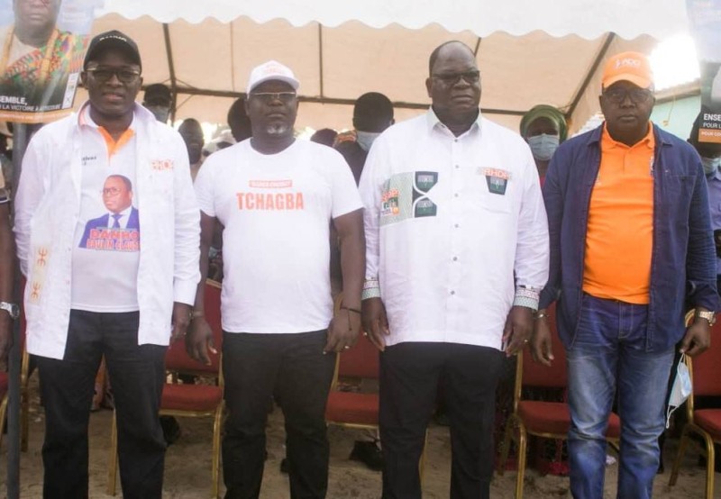 M. Dogoni en compagnie du ministre Laurent Tchagba, candidat du Rhdp