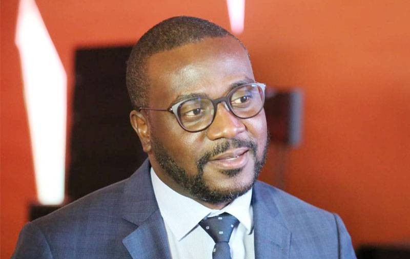 James Claude, expert en Technologie de l'information. (Dr)